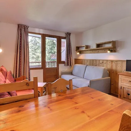 Apartment Skis Aux Pieds A La Tania - 2 Pieces, 31m², 4 Pers, Balcon, Proche Commerces - Fr-1-182a-17